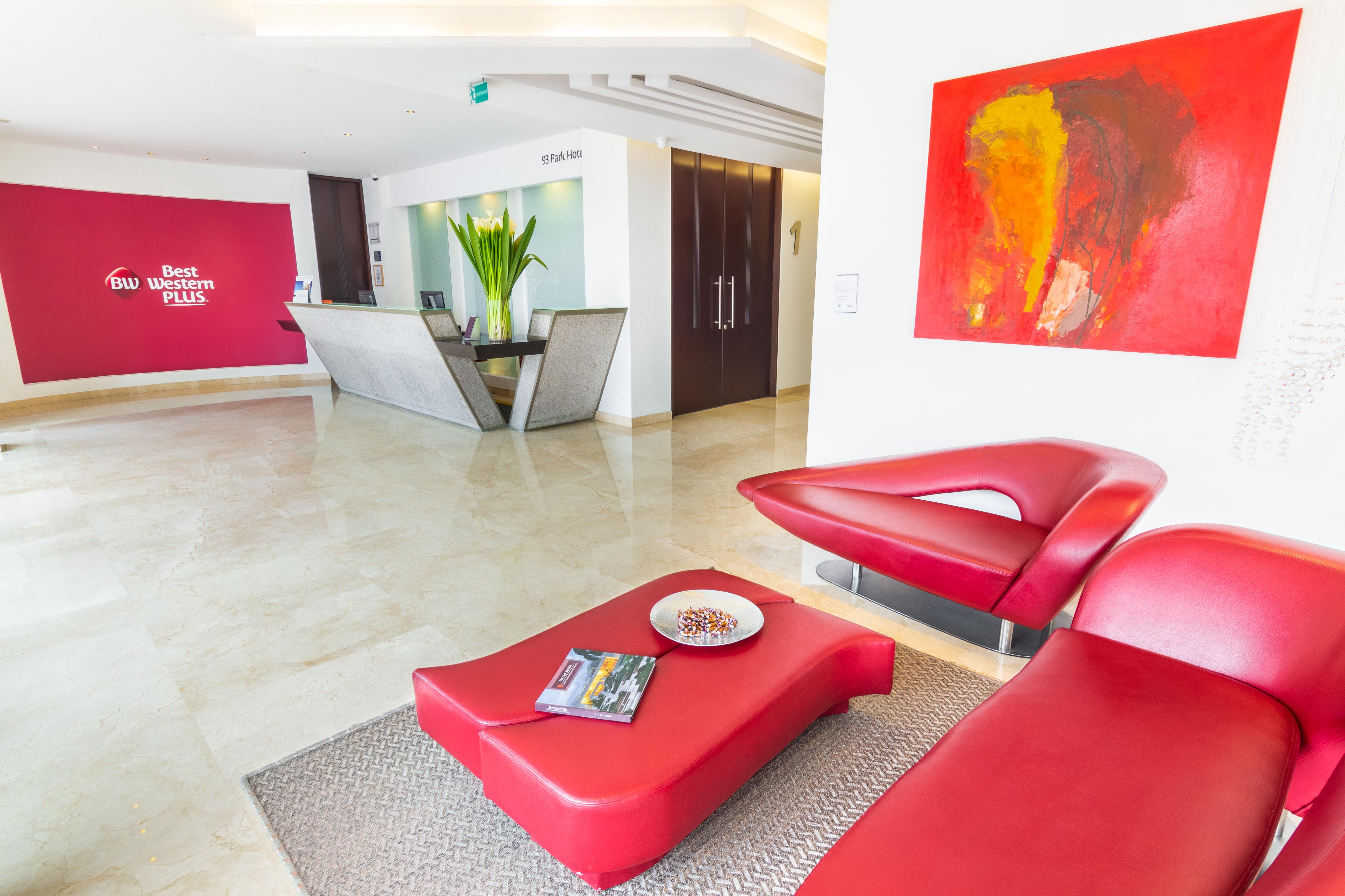 Best Western Plus 93 Park Hotel Bogotá Dış mekan fotoğraf The interior of the new Austrian Plus lounge at Vienna Airport