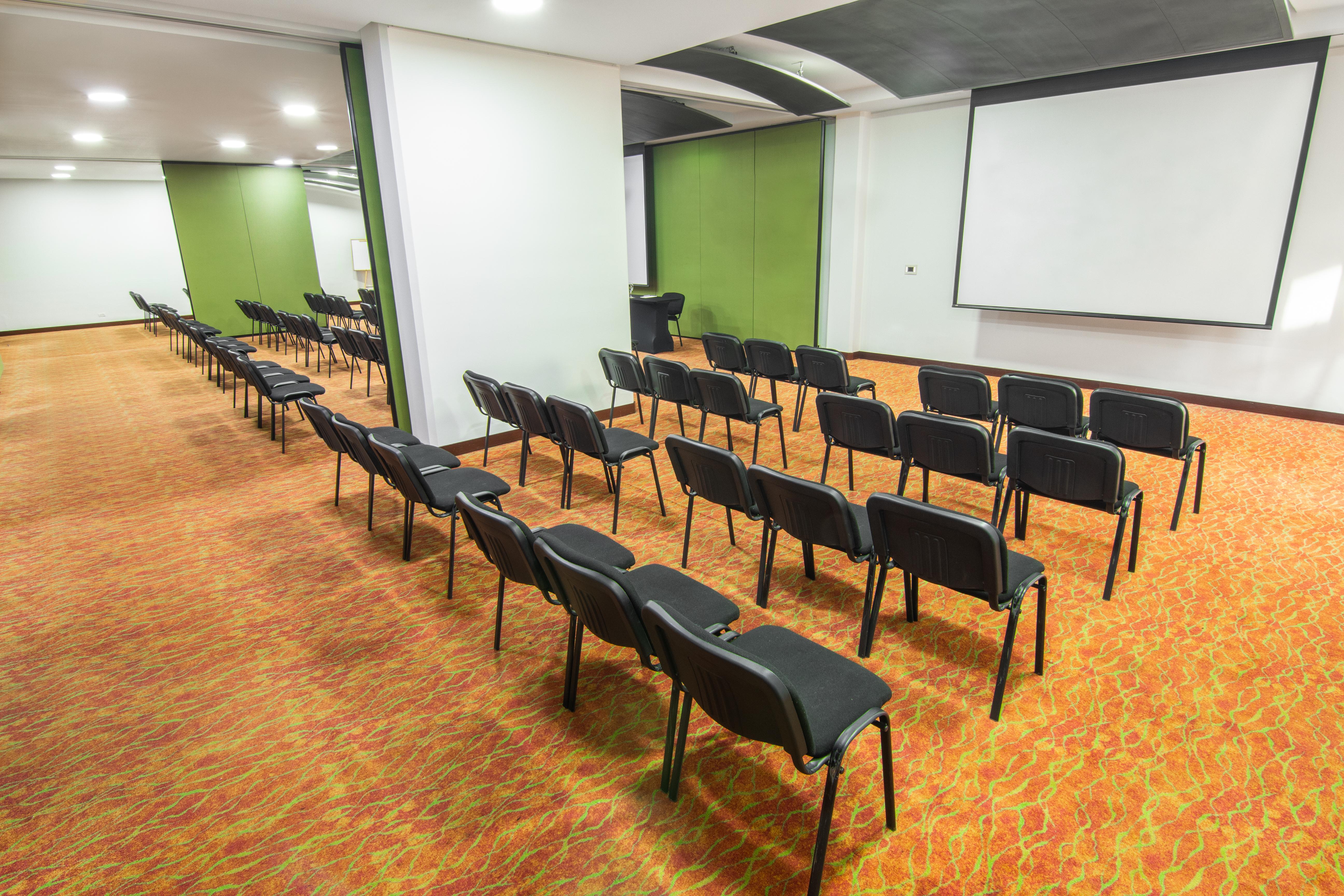 Best Western Plus 93 Park Hotel Bogotá Dış mekan fotoğraf A typical lecture theatre